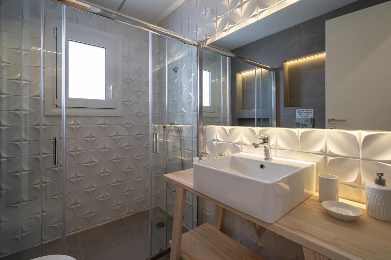 Pagrati'S Best Apartment Атина Екстериор снимка