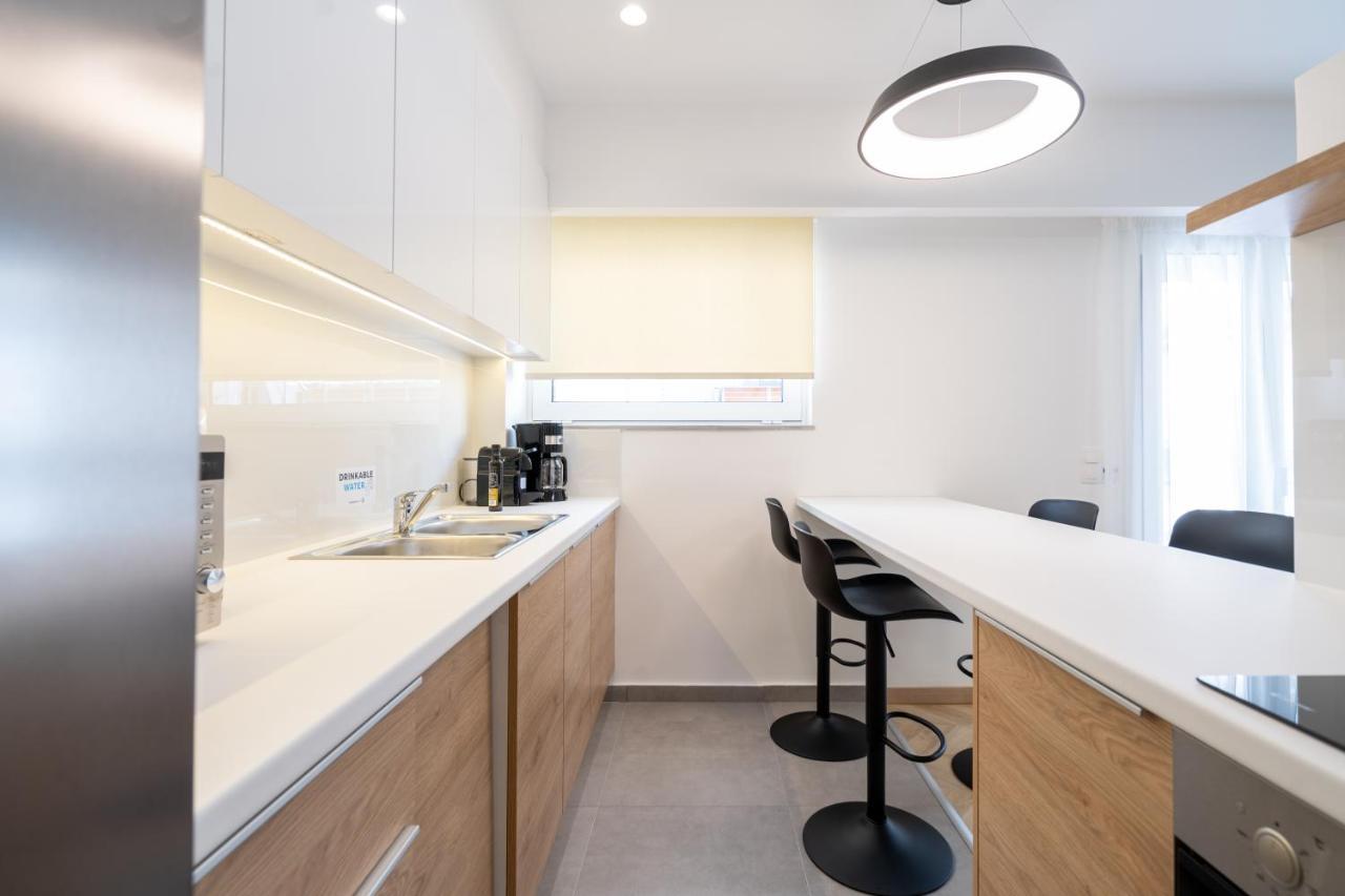 Pagrati'S Best Apartment Атина Екстериор снимка