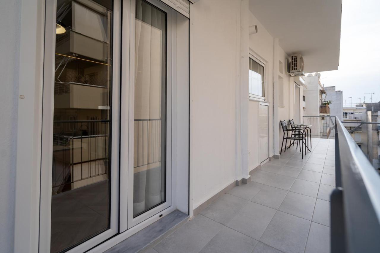 Pagrati'S Best Apartment Атина Екстериор снимка