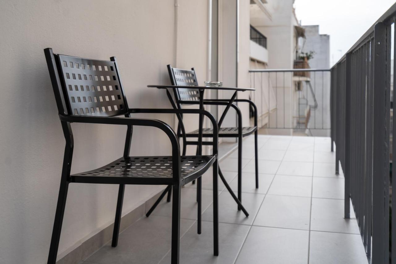 Pagrati'S Best Apartment Атина Екстериор снимка